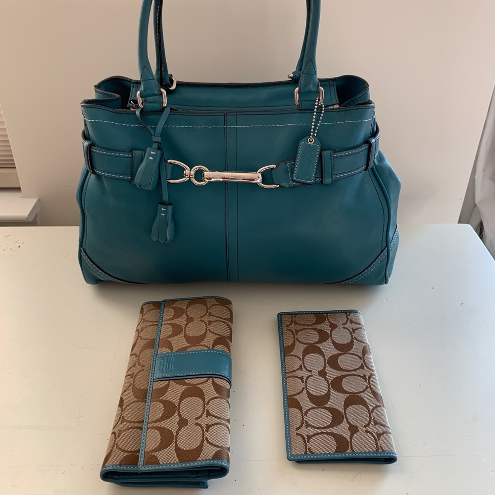 Coach Hampton Teal Leather Shoulder Bag + Wallet